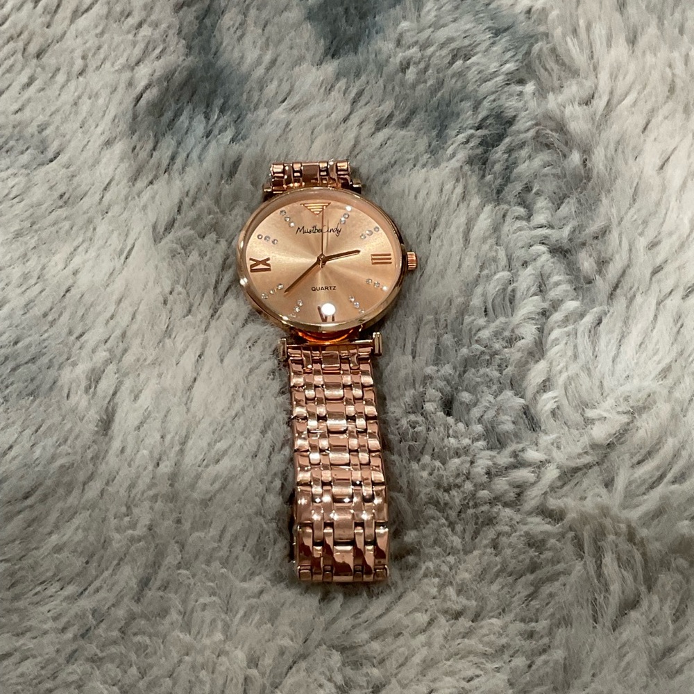Rose gold “ must be cindy “ watch